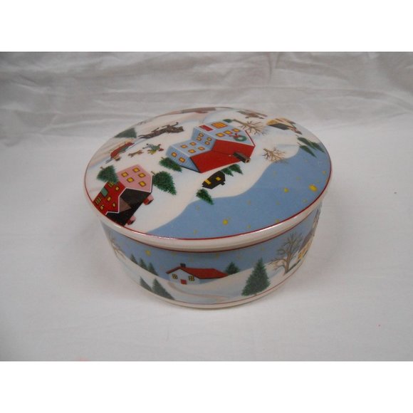 Mikasa Holiday Village Christmas Candy Dish with lid Trinket Box UTO70/683 Japan - Picture 3 of 9
